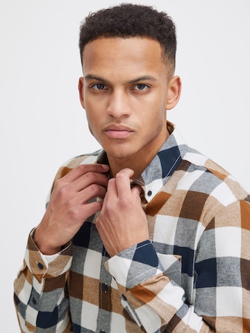 BLEND - Ajuste regular Camisa en azul