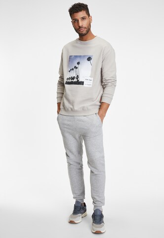 Justin Cassin Sweatshirt 'Cruz Jumper' in Grijs