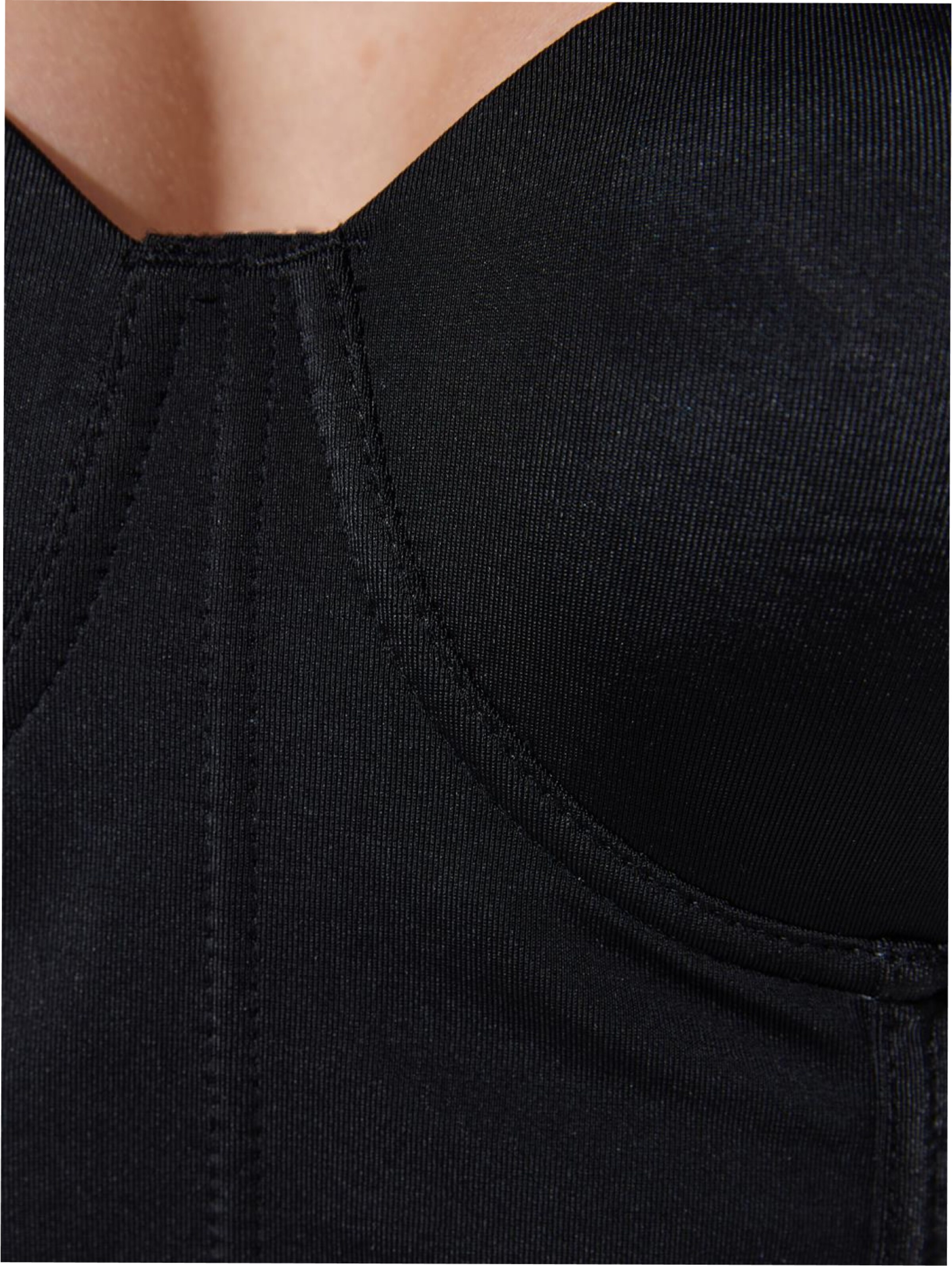 No Matter What Corsage in Schwarz