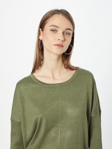 SAINT TROPEZ Sweater 'Mila' in Green
