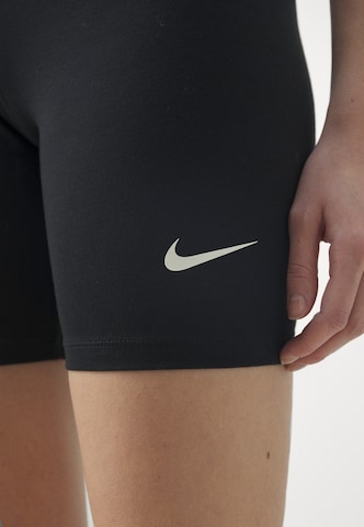 Nike Sportswear Skinny Legíny 'Classics' - Čierna
