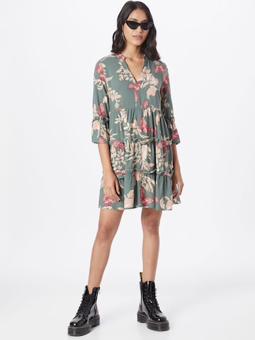 Rochie de la VERO MODA pe verde