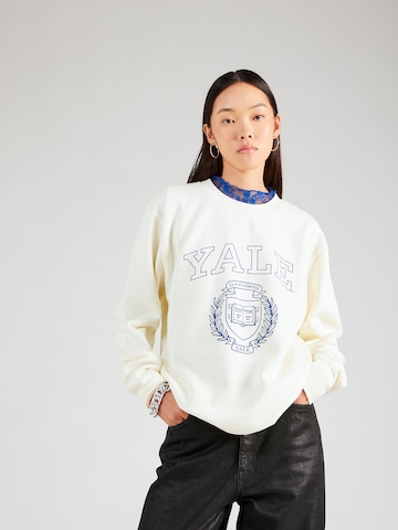 Nasty Gal Sweatshirt 'Yale' in Beige: predná strana
