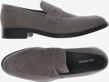 STRELLSON Flats & Loafers in 40 in Grey: front