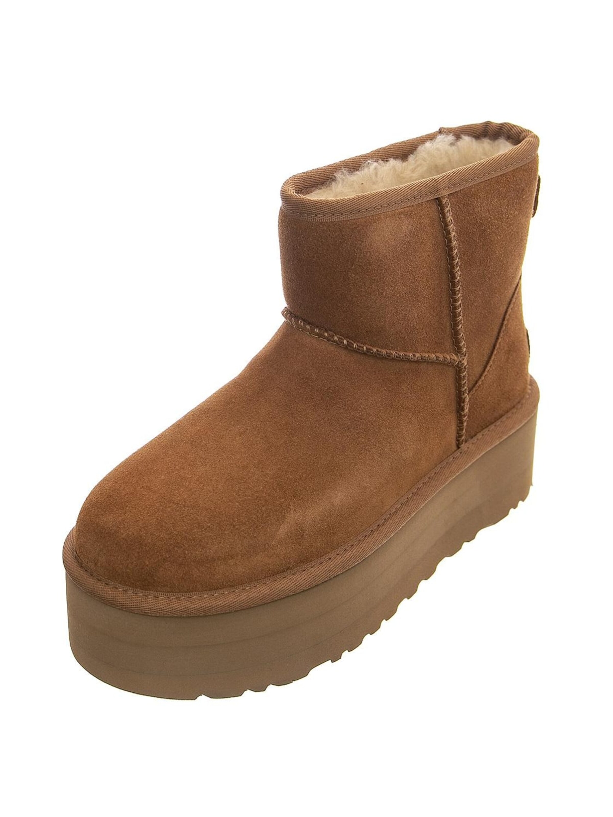 UGG Kozaki 'Mini Classic Platfrom Chestnut Boots' w kolorze brązowy: przód