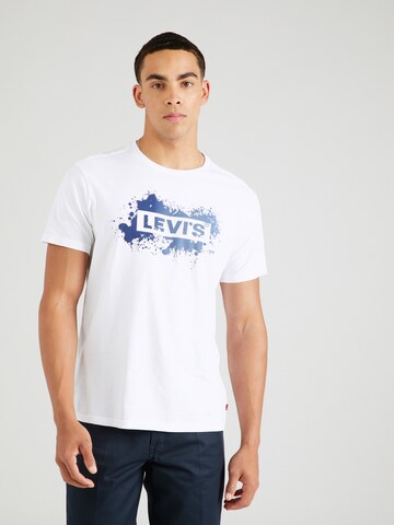 LEVI'S ® Póló 'SS Relaxed Baby Tab Tee' - fehér: elől