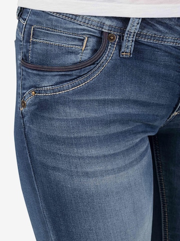 TIMEZONE Slimfit Jeans 'Tahila' i blå