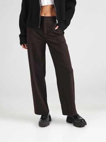 DRYKORN Regular Broek 'FAE_0' in Bruin: voorkant