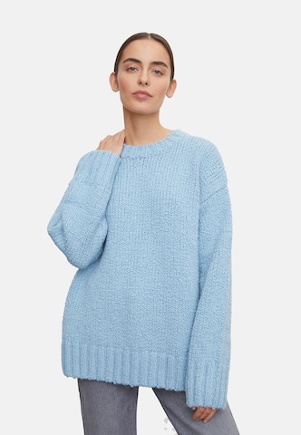12storeez Sweater in Blue: front