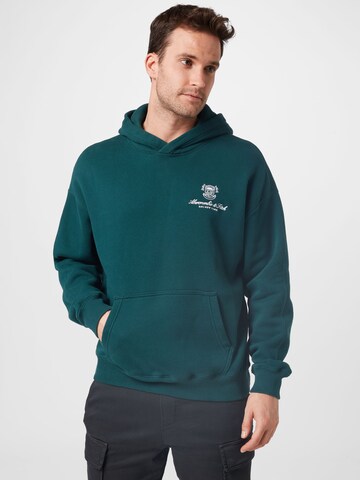 Abercrombie & Fitch Sweatshirt in Green: front