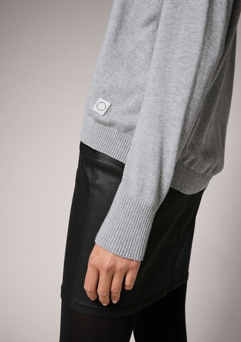 comma casual identity Sweater in Grey