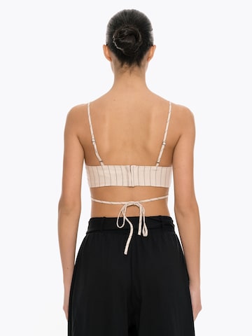 4TAILORS Top 'Toppings' - Béžová