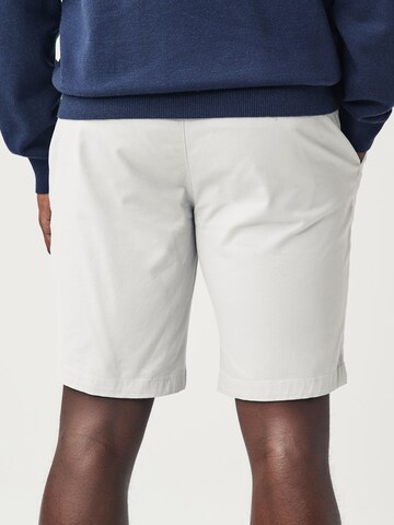 Next Slimfit Chinobyxa i beige