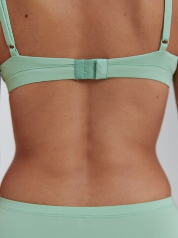 Triangle Soutien-gorge 'Merit' EDITED en vert