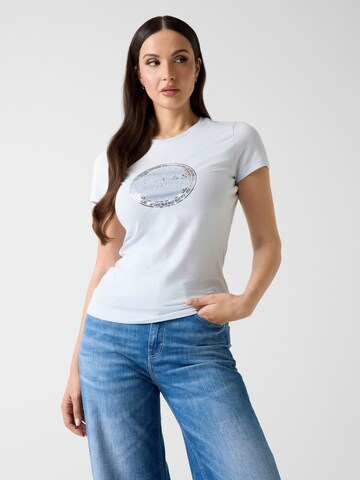 GUESS T-Shirt in Blau: Vorderseite