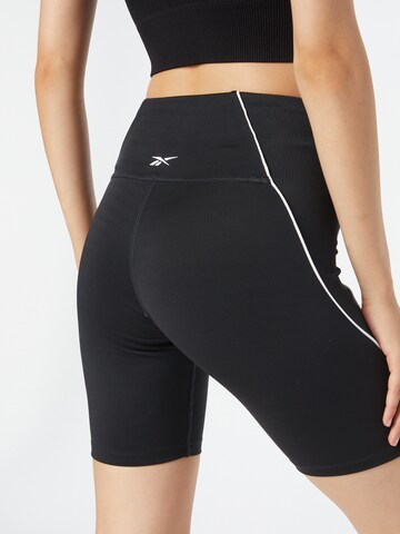 ReebokSkinny Sportske hlače 'Workout Ready' - crna boja