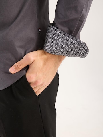 Slim fit Camicia business di 7Camicie in grigio