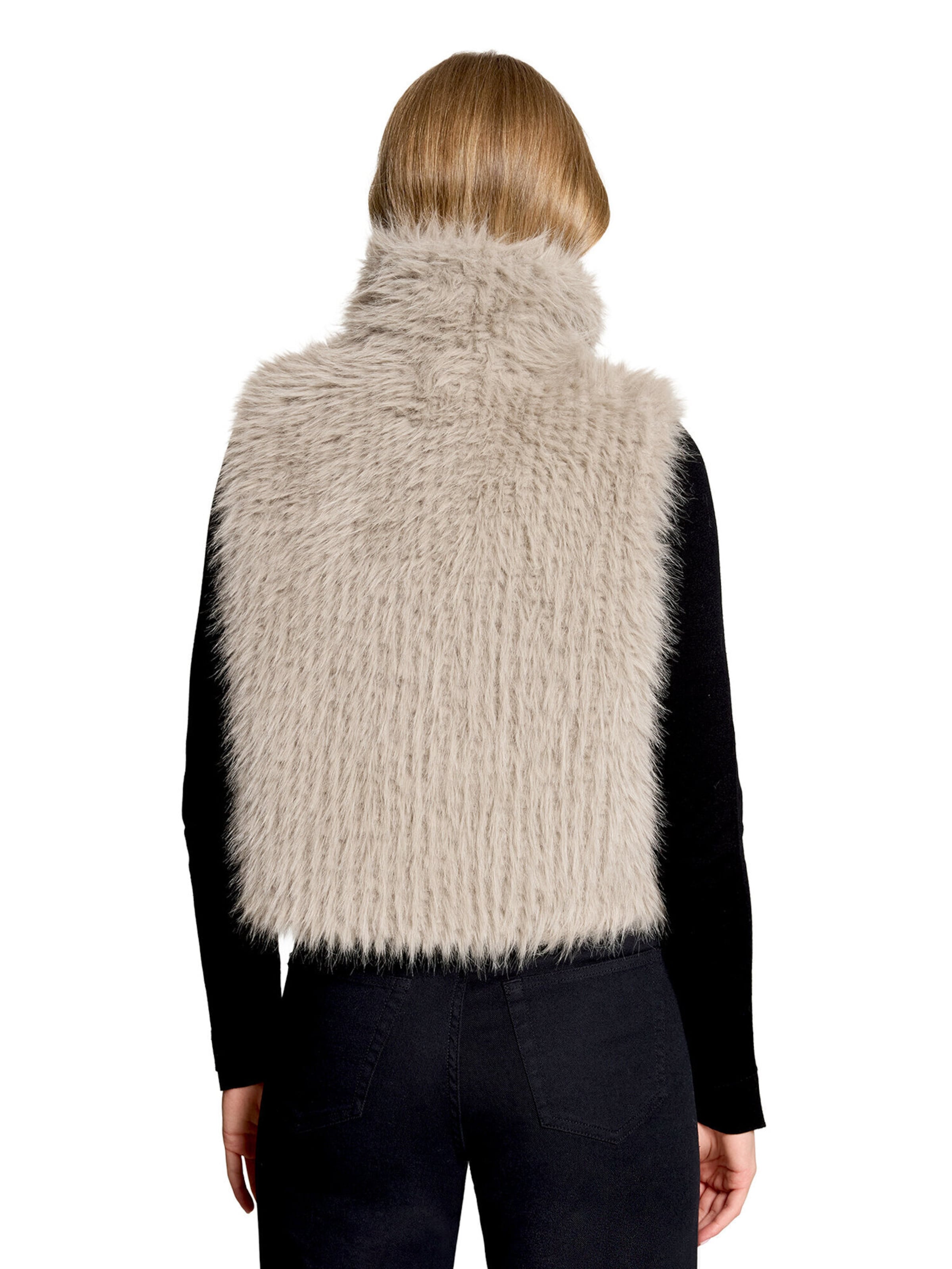 Amber & June Vest in Grey