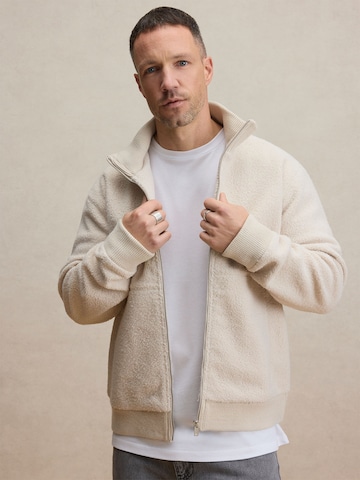 DAN FOX APPAREL Bluza rozpinana 'Dominic' w kolorze biały