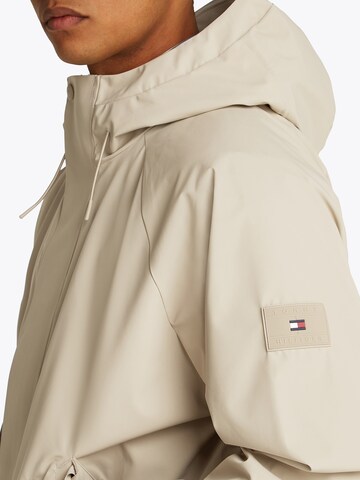TOMMY HILFIGER Jacke 'TECH HOODED JKT' in Beige