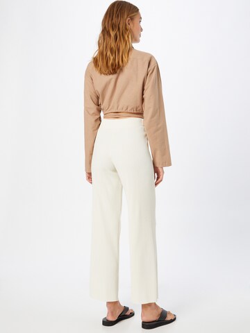 WEEKDAY Flared Trousers 'Katherine' in White