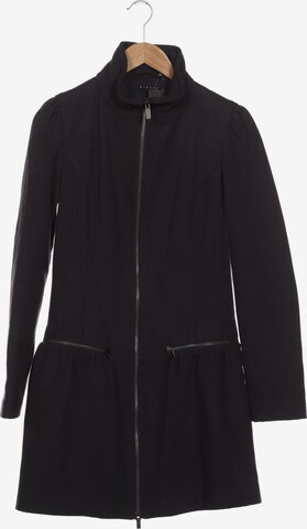 Sisley Jacket & Coat in XS in Purple: front