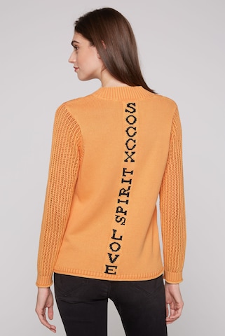 Soccx Pullover i orange