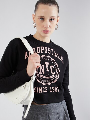 AÉROPOSTALE Sweatshirt in Schwarz