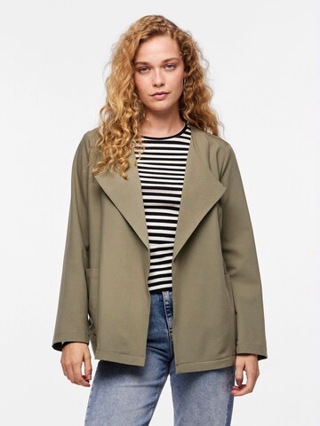 PIECES - Blazer em verde: frente