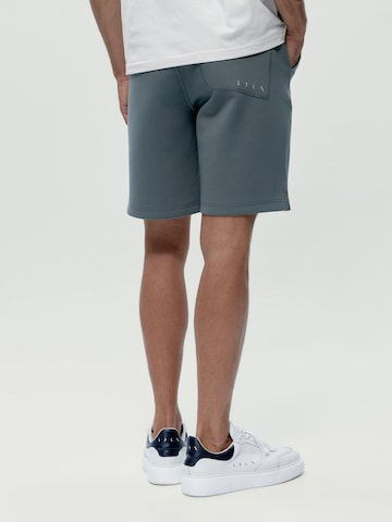 Born Loose fit Workout Pants 'Lowa' in Green