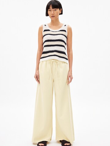 ARMEDANGELS Loosefit Broek in Geel