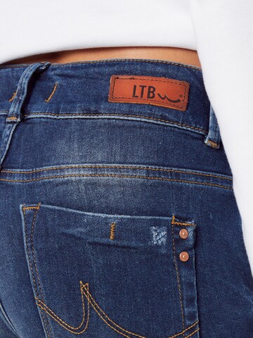 LTB גזרת סלים ג'ינס 'Molly' בכחול