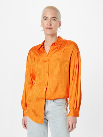 Monki Blouse in Orange: front