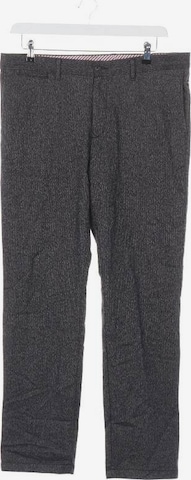 TOMMY HILFIGER Pants in 33 in Grey: front