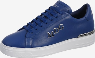 Baskets basses MARCO DAN en bleu : devant