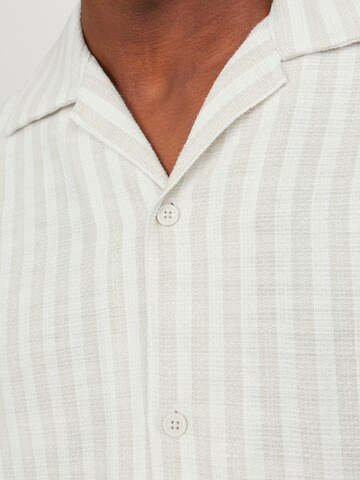 JACK & JONES Comfort Fit Πουκάμισο 'JORCoba' σε λευκό