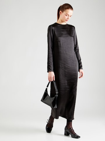 Robe Nasty Gal en noir : devant