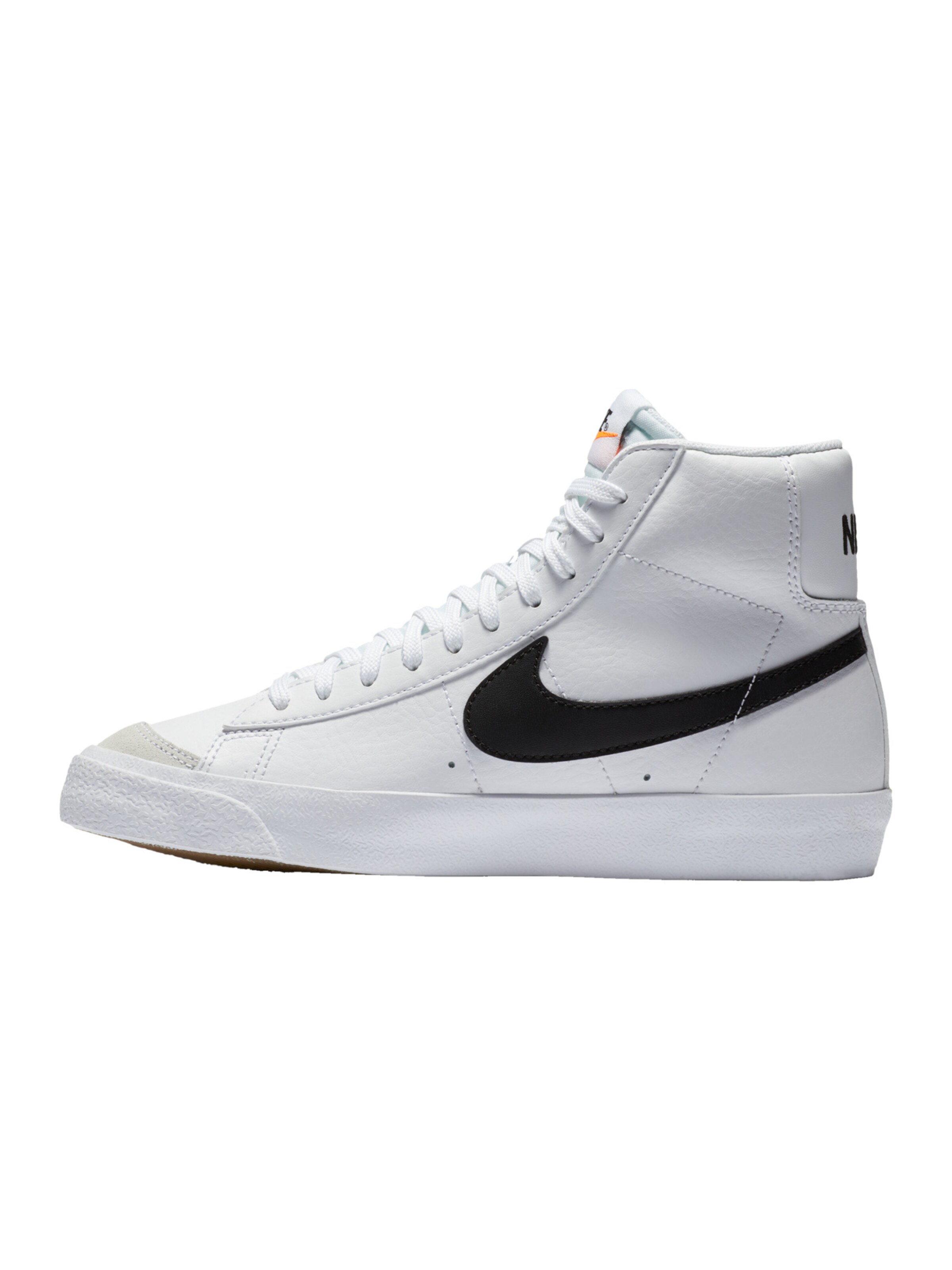 Nike Sportswear Trainers in White