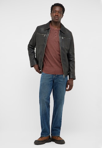 MUSTANG Loosefit Jeans in Blau: Vorderseite