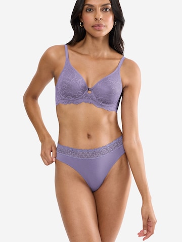 TRIUMPH String ' Red Label Feel of Modal ' in Lila: voorkant