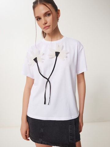 Happiness İstanbul Μπλουζάκι σε λευκό: μπροστά