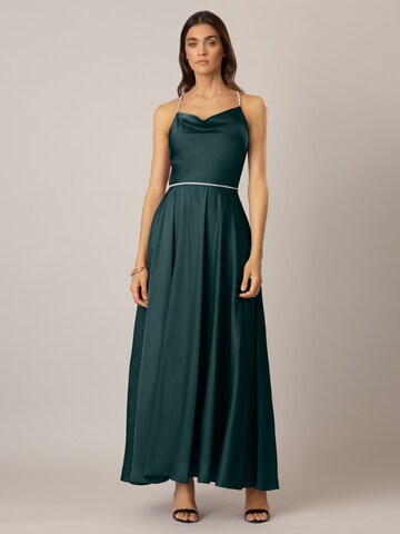 APART Evening Dress in Green: front