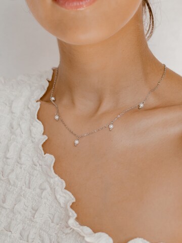 Hey Happiness Kette 'Cinque Pearl' in Silber: Vorderseite