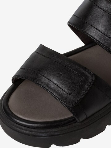 TAMARIS Mules in Black