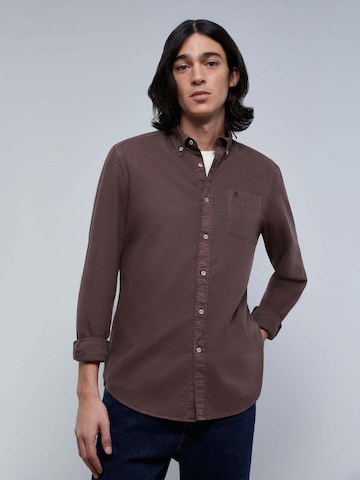 Scalpers Regular fit Button Up Shirt in Red: front