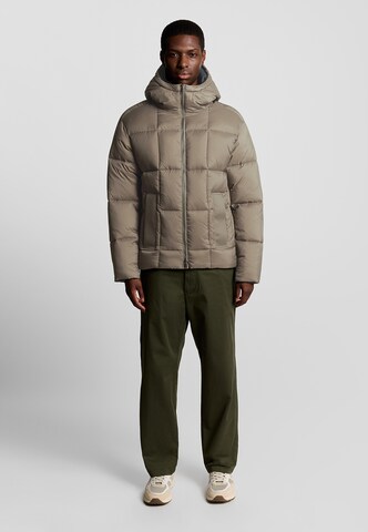 Veste d’hiver 'Square Wadded Cocoon' Lyle & Scott en gris