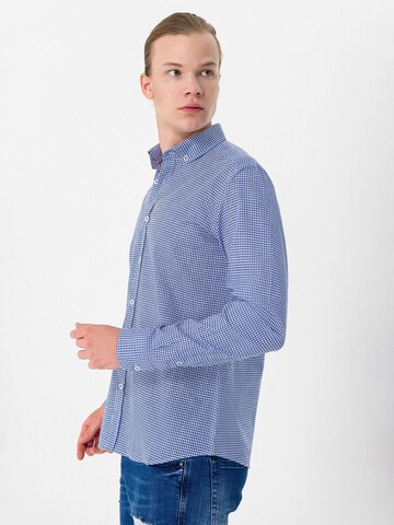 Moxx Paris Regular fit Button Up Shirt in Blue