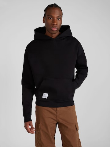 ALPHA INDUSTRIES Sweatshirt i svart