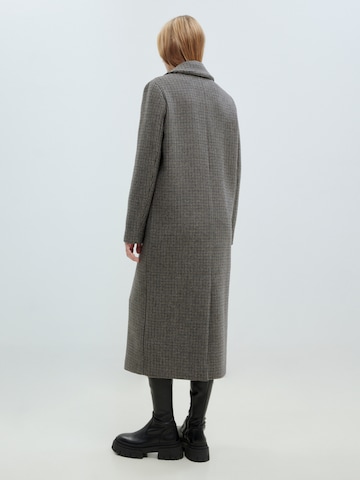 EDITED Between-seasons coat 'Ninette' in Grey