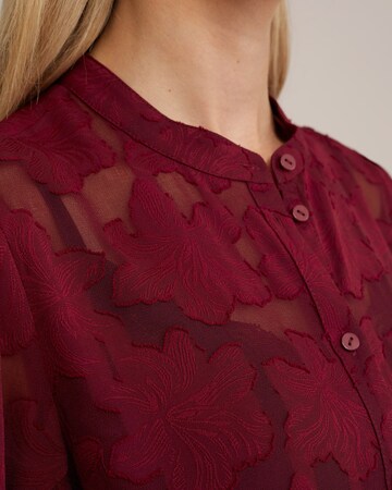 WE Fashion Blouse in Red